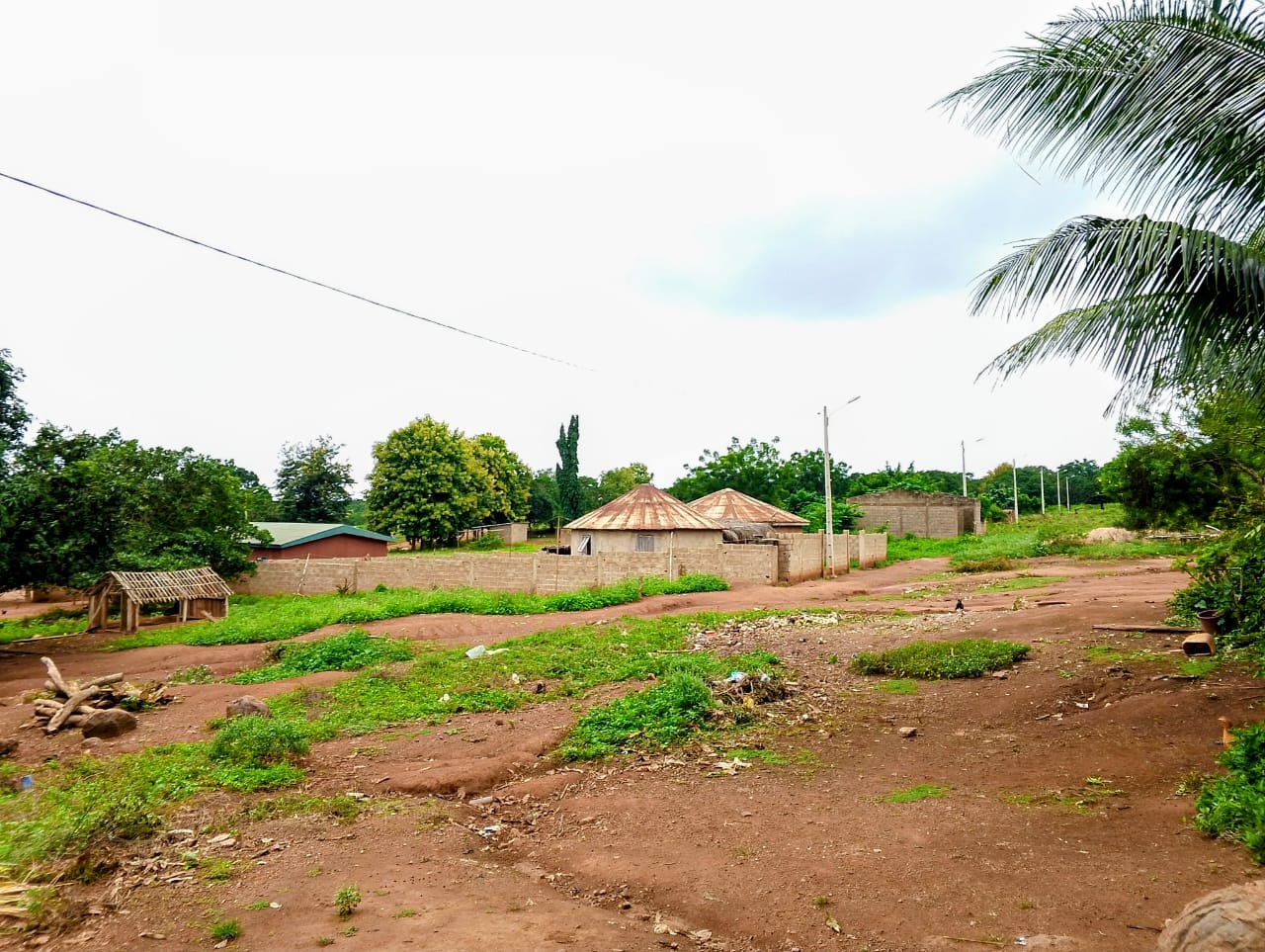 Une rue du village de Boudy